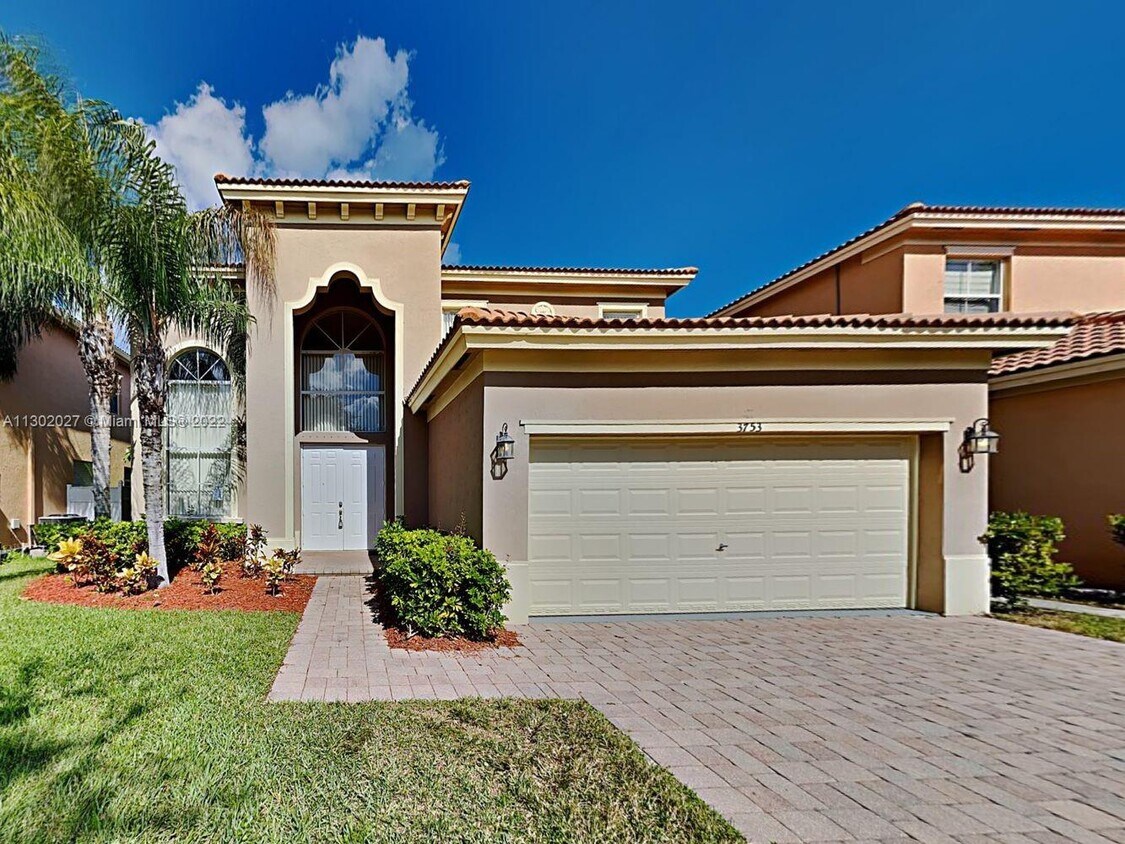 3753 NE 15th St, Homestead, FL 33033 House for Rent in Homestead, FL