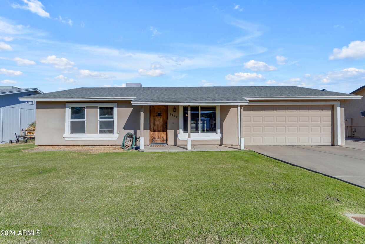 Primary Photo - 2730 E Hopi Ave