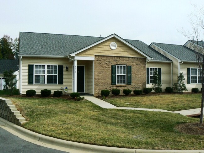 Building Photo - 4810 Water Ct