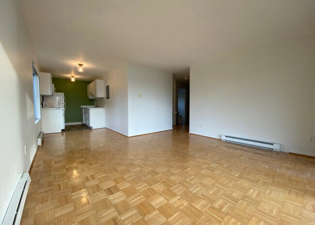 Foto del edificio - 65 Kirkland Ave