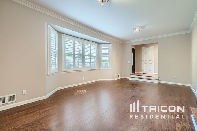 Foto del edificio - 4475 N Peachtree Rd