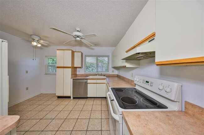 Foto del edificio - 1617 Comfy Ct