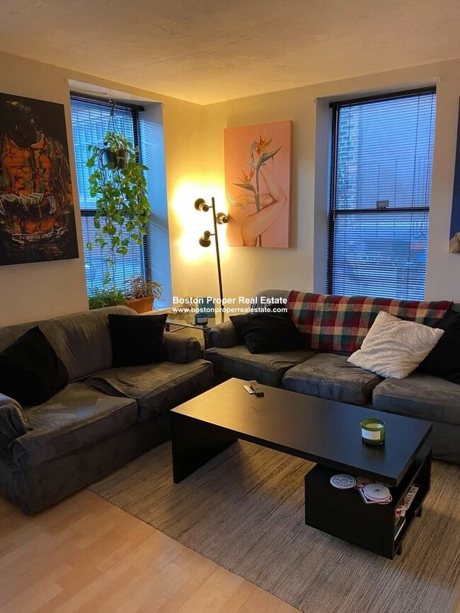 Foto del edificio - 5 Grove St