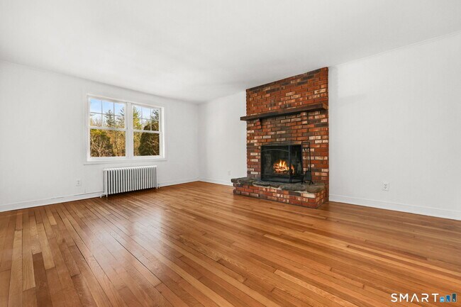 Foto del edificio - 85 Judd Rd