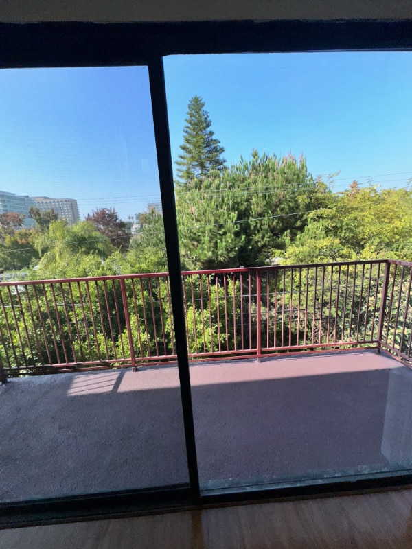 Photo - 121 S Swall Dr Apartment