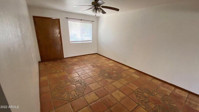 Foto del edificio - 7153 N 57th Dr