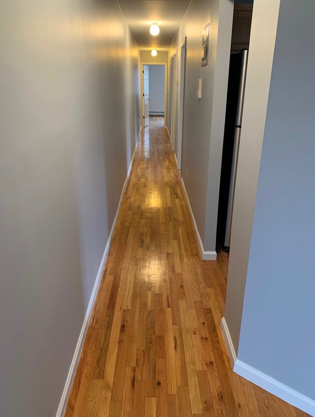 Building Photo - 1171 Edison Ave