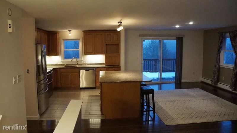 Primary Photo - 1 br, 1 bath House - 33 Rejane Ave