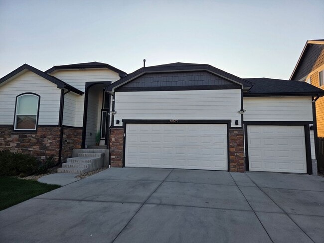 Building Photo - 6829 Juniper Ct