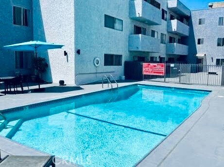 Foto principal - 620 N Sweetzer Ave