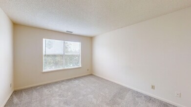 Interior Photo - Ridgewood