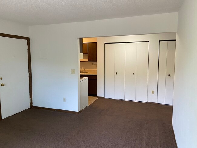 Building Photo - 5519 Coddington Ln