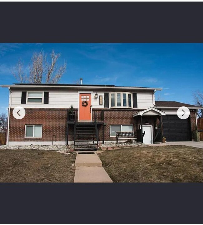 Building Photo - 7640 S Kit Carson Dr