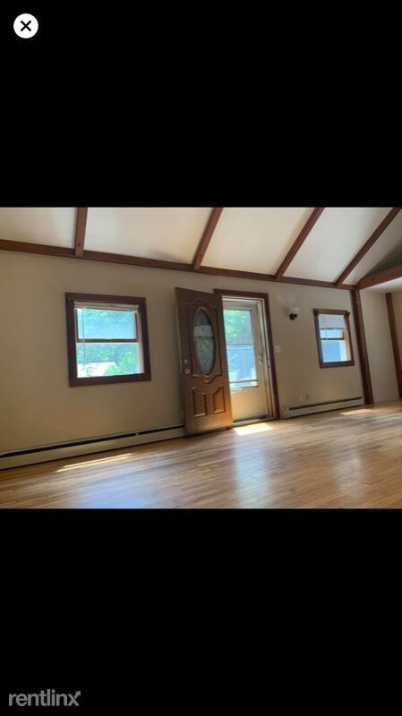 Foto del edificio - 2 br, 1 bath Apartment - 48 Maple St B Unit B