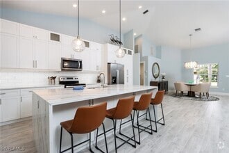 Building Photo - 1511 Whispering Oaks Cir