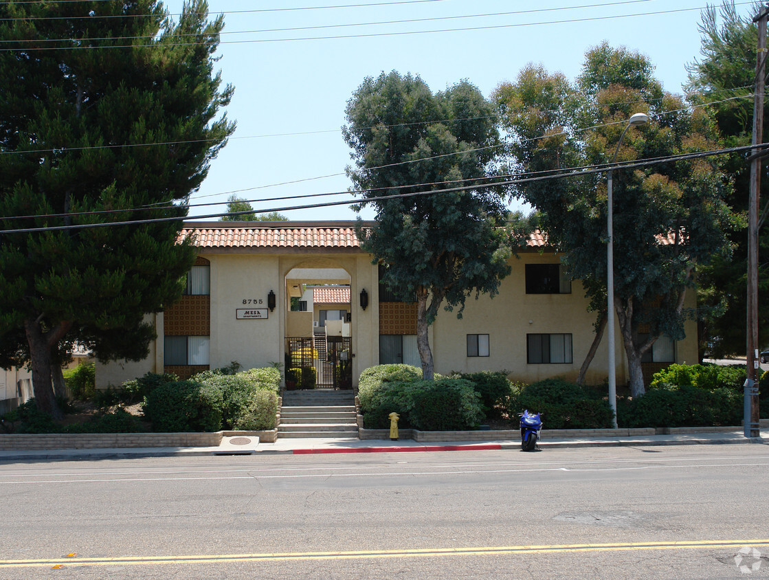 Primary Photo - 8755 Mesa Rd