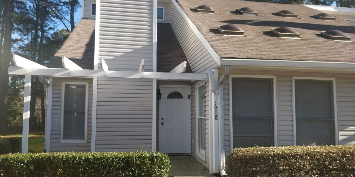 1608 Homestead Trail, Alpharetta, GA 30004 House Rental in Alpharetta