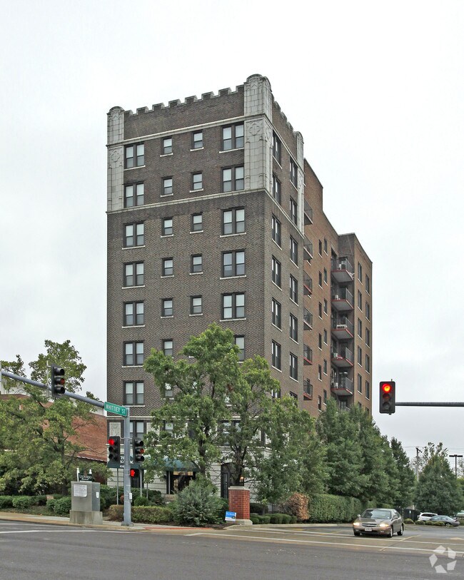 Building Photo - Formerly The Leonardo