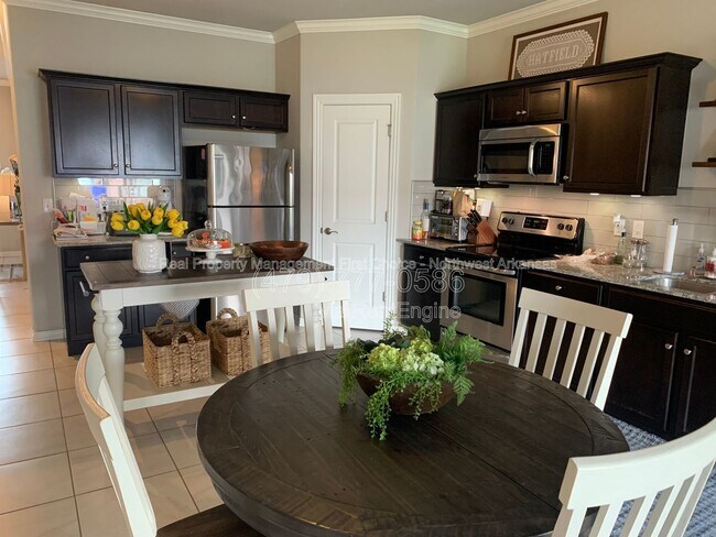 Foto del edificio - 2761 W Kilimanjaro Way