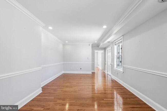 Foto del edificio - 1730 Pine St