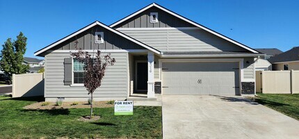 Building Photo - 2316 N Mountain Ash Ave