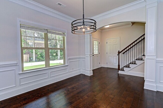 Foto del edificio - Carmel Forest 4br/2.5bth Executive Home