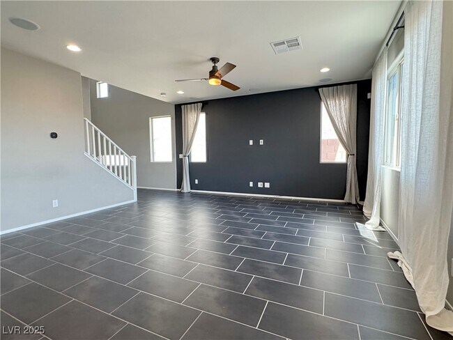 Foto del edificio - 5940 Wellington Peak Rd