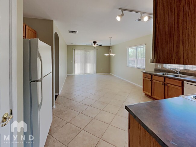 Building Photo - 8544 E Desert Retreat Ct