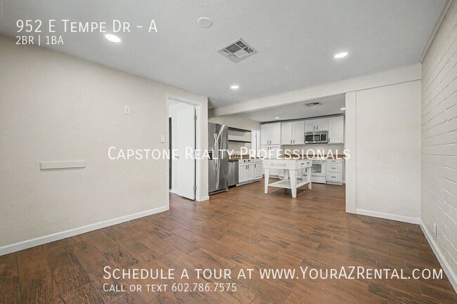Building Photo - 952 E Tempe Ct