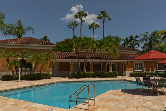 Piscina - Winchester Gardens