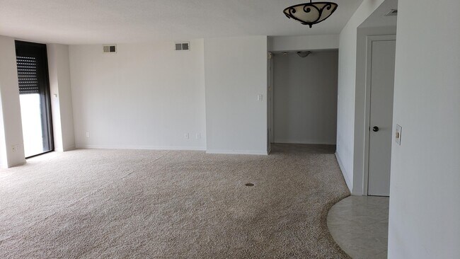 Building Photo - 3000 N Atlantic Ave