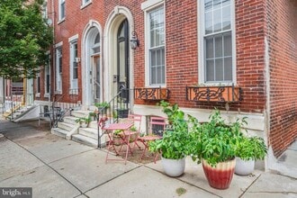 Building Photo - 801 N 26th St