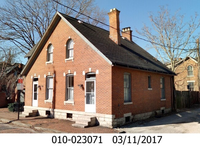 Building Photo - 559 Mohawk St