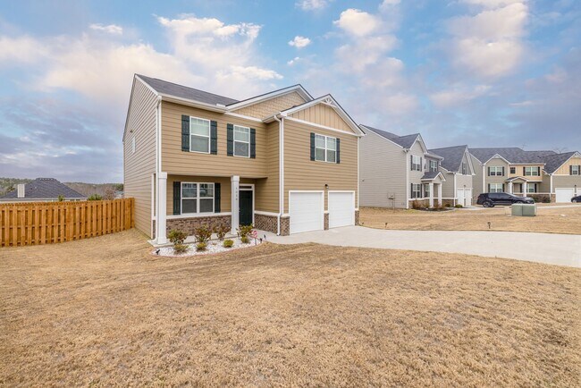 Foto del edificio - 1016 Sherwood Ln