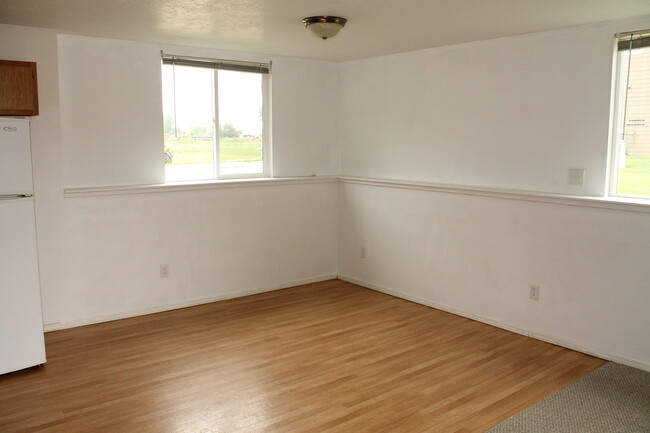 Dining Area - 1311 Roosevelt St