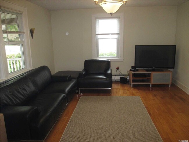Building Photo - 43 Van Nostrand Ave