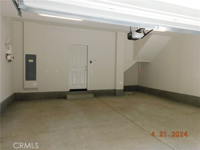 Building Photo - 2119 Yukon