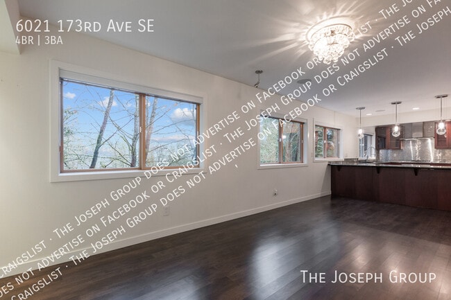 Building Photo - 6021 173rd Ave SE