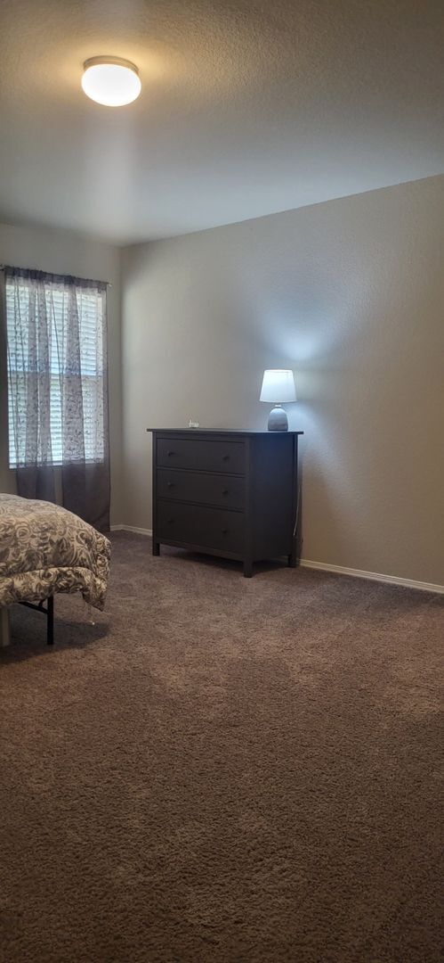 Building Photo - 28 Spg Rdg Ln