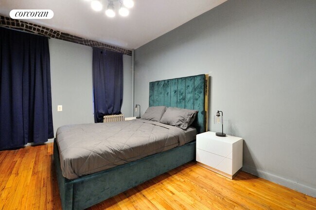 Building Photo - 173 E 91st St