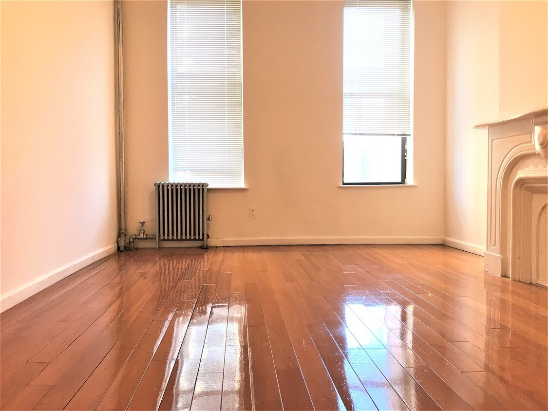 Foto principal - 1603 2nd Ave