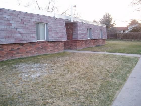 Amplio patio privado con terraza. - 2723 Leisure Dr