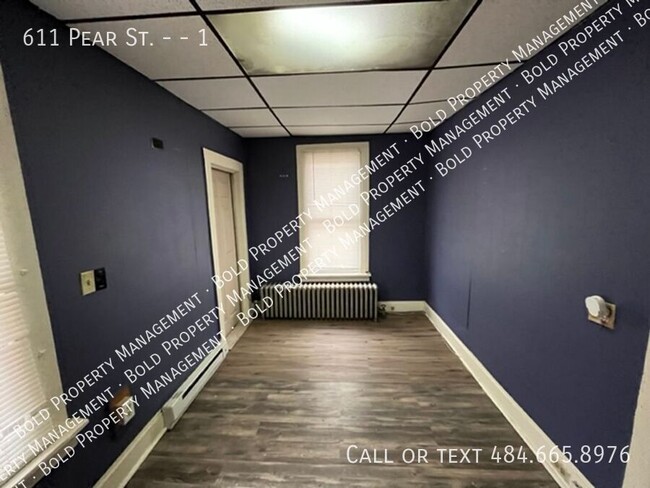 Photo - 611 Pear St Apartment