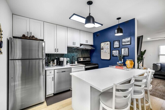 Foto del edificio - 3806 Southridge Dr