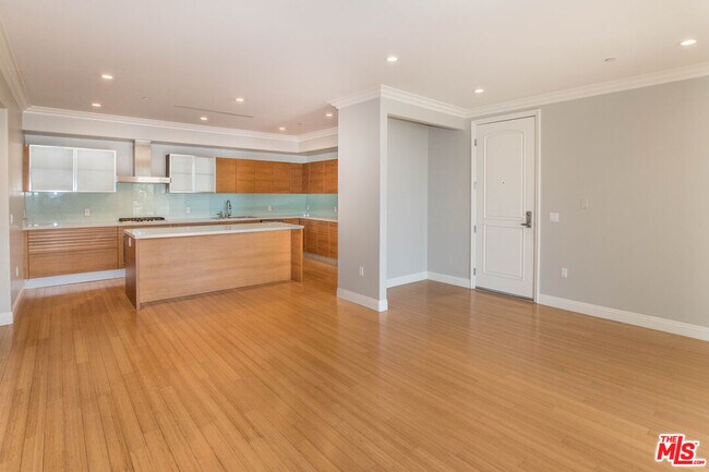 Foto del edificio - 1283 Havenhurst Dr