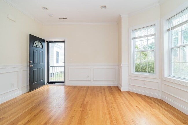 Foto del edificio - 123 Russell St