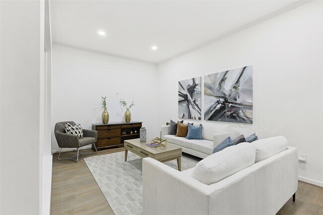 Foto del edificio - 526 Colquitt St