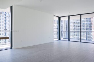 Building Photo - 1000 Brickell Plaza
