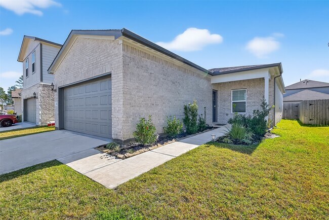 Foto del edificio - 8327 Bristlecone Pne Wy