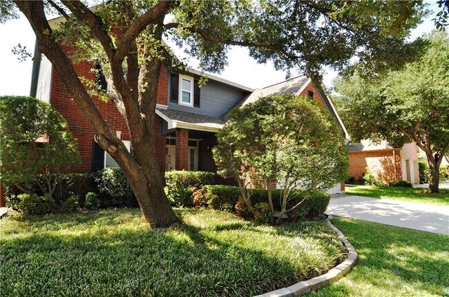 Foto del edificio - 510 Raton Pass